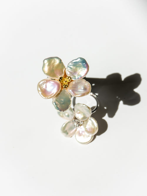 Handmade Flower Ring – Adjustable 925 Silver with Natural Keshi Pearl
