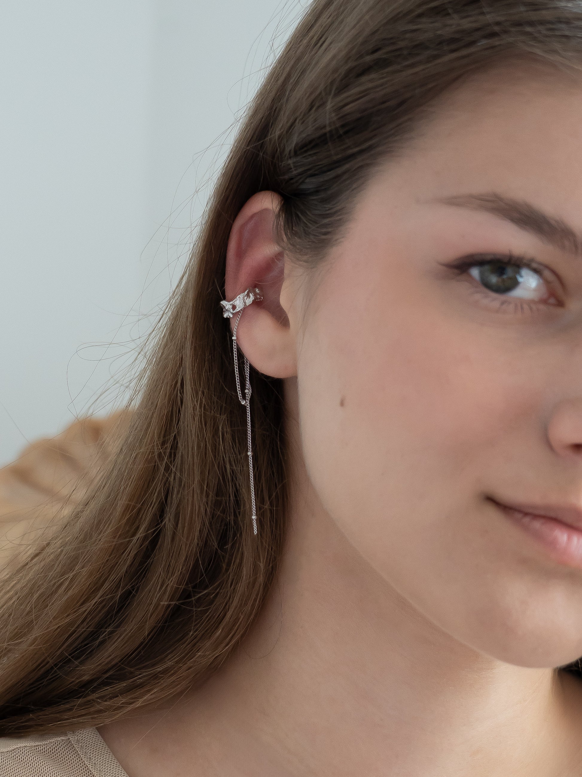 Molten Flow Ear Cuff – Rhodium Plated 925 Silver with Double Chain